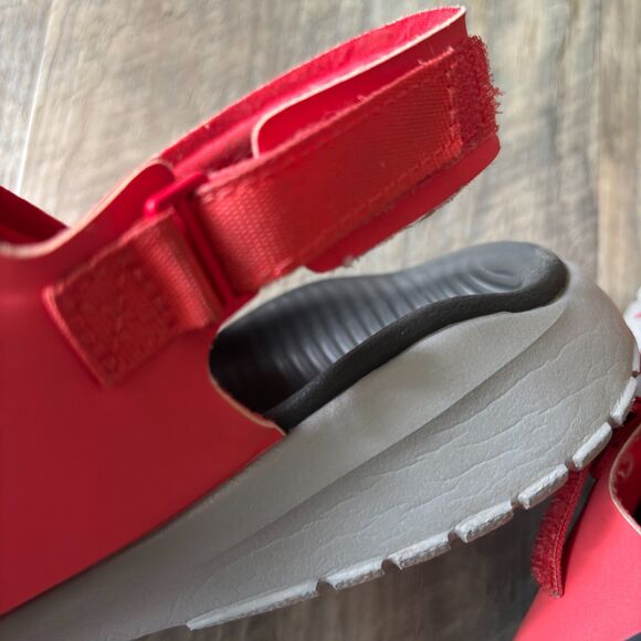 Nike Man's Size 10 Strap Hook Beach Shower Sandal - Picture 3 of 5